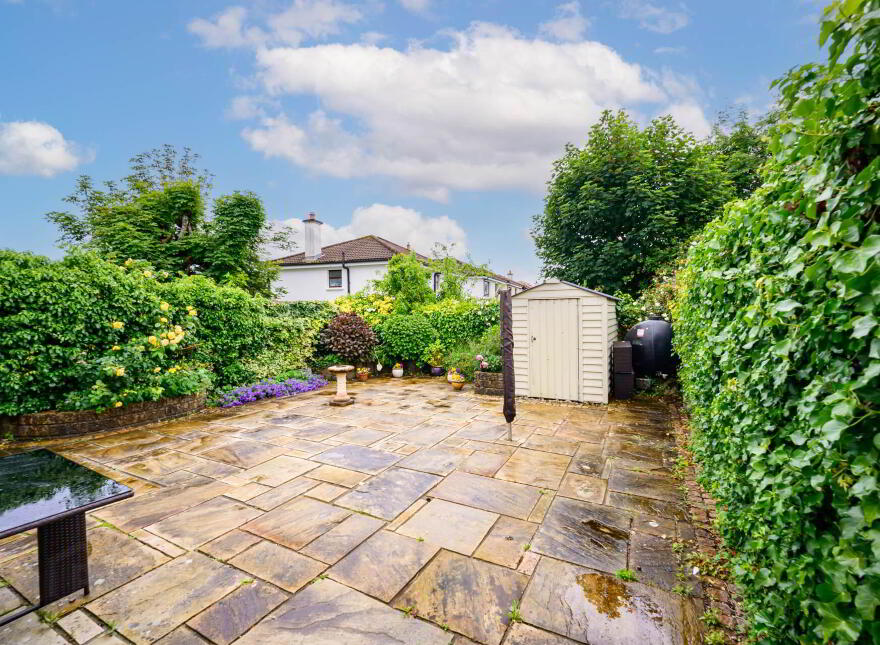 4 Dun Daingean, Newcastle, Galway City, H91XRR4