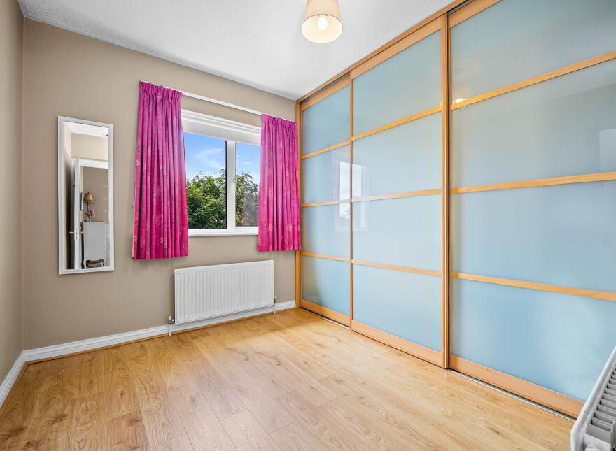 4 Dun Daingean, Newcastle, Galway City, H91XRR4