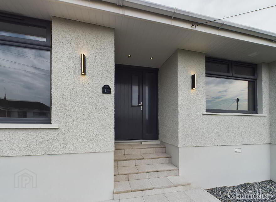 12 Glennor Crescent, Carryduff, Belfast, BT8 8HW