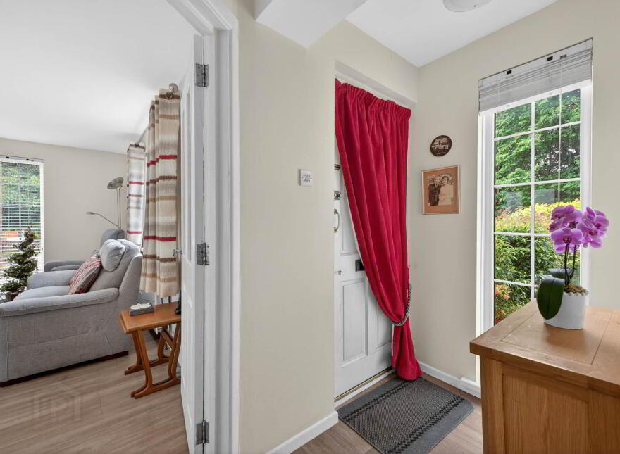 36 Garvey Court, Lisburn, BT27 4DG