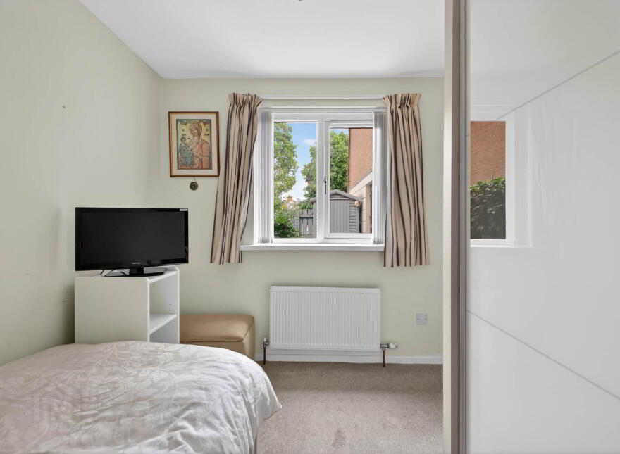 36 Garvey Court, Lisburn, BT27 4DG