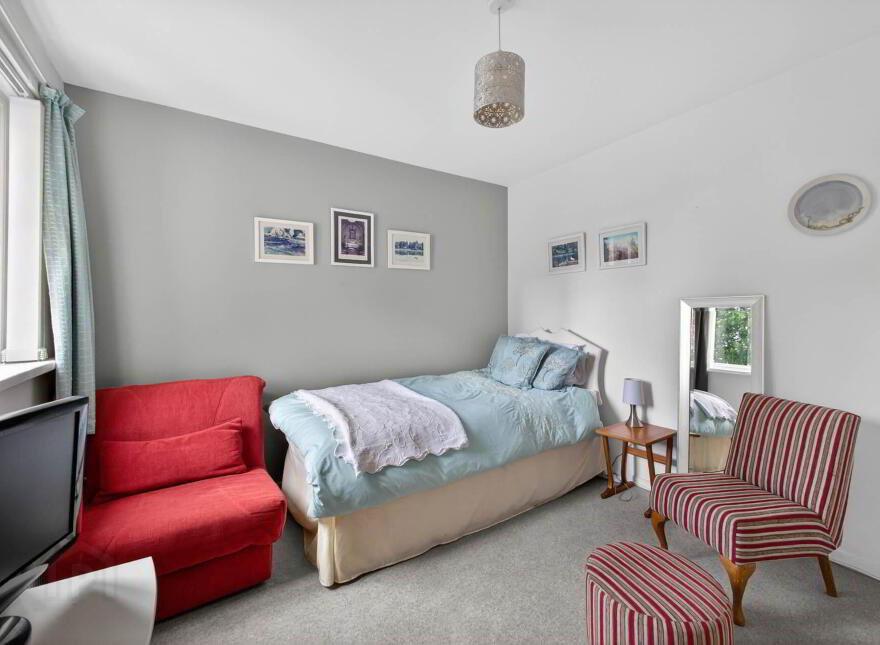 36 Garvey Court, Lisburn, BT27 4DG