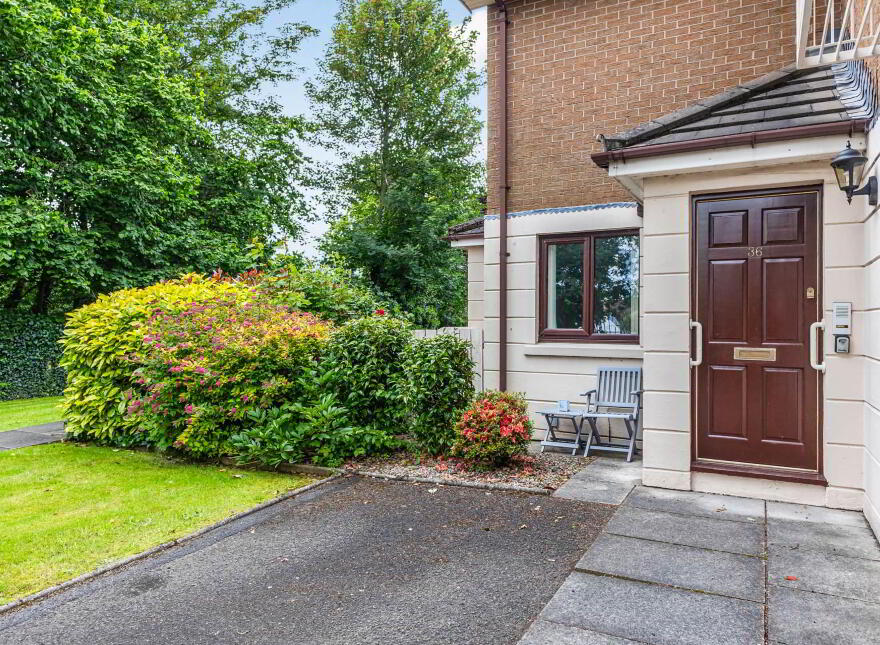 36 Garvey Court, Lisburn, BT27 4DG
