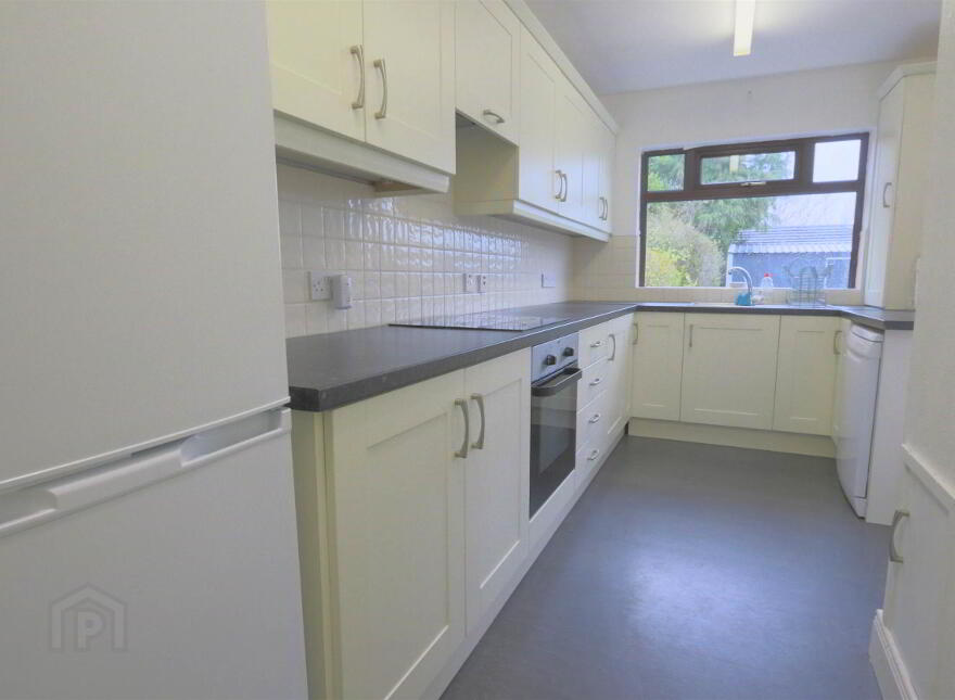 52 Onslow Parade, Ravenhill, Belfast, BT6 0AQ