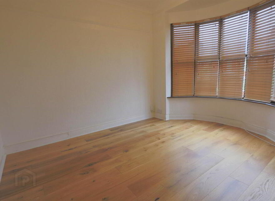 52 Onslow Parade, Ravenhill, Belfast, BT6 0AQ