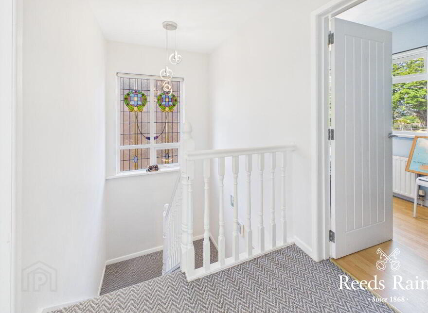 7 Loughview Drive, Upper Knockbreda Road, Belfast, BT6 0NU