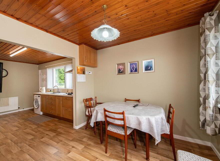 46 Magheratimpany Road, Ballynahinch, BT24 8NZ