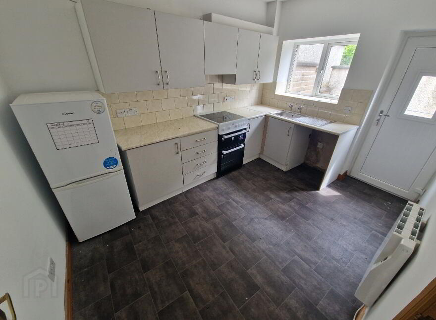 42a Main Street, Portglenone, BT44 8HS