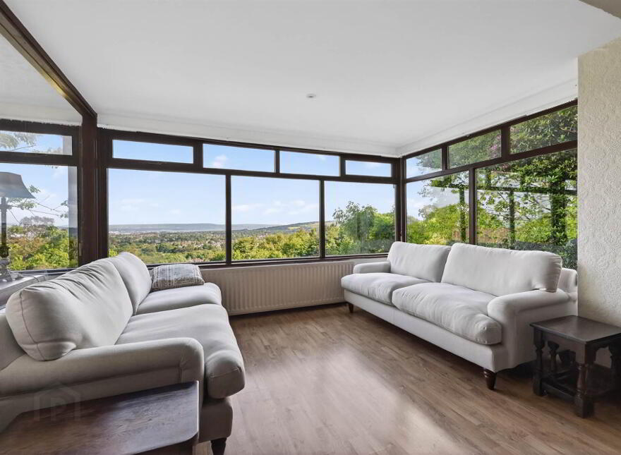 133 Lower Braniel Road, Belfast, BT5 7NL