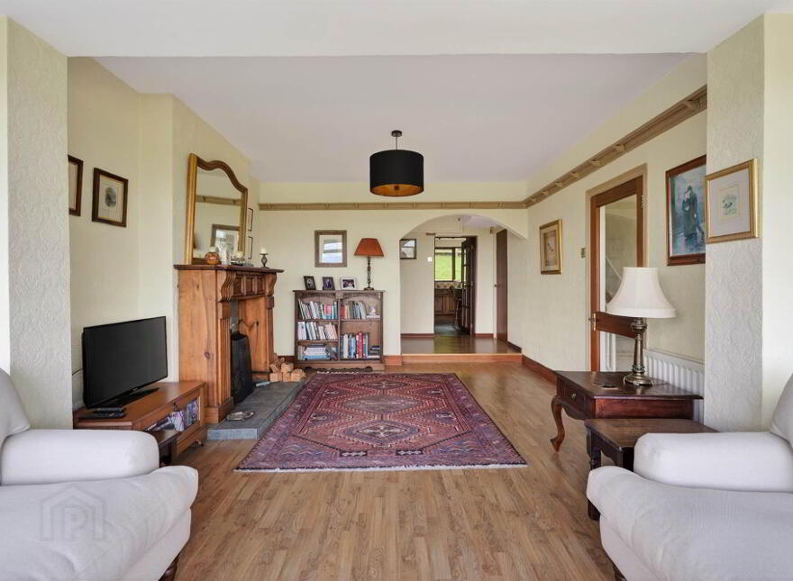 133 Lower Braniel Road, Belfast, BT5 7NL