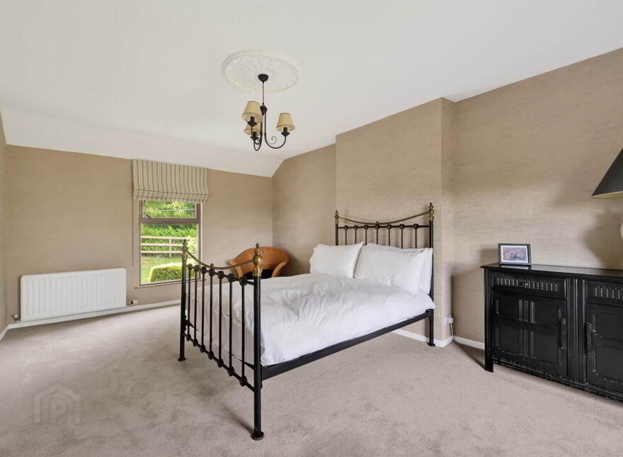 133 Lower Braniel Road, Belfast, BT5 7NL