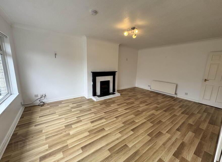17 Prospect Gardens, Carrickfergus, BT38 8QX