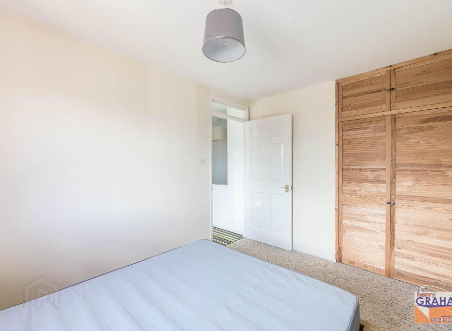 164 Glenwood Court, Lisburn, BT28 3UF