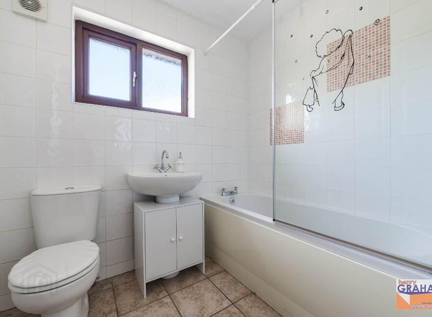 164 Glenwood Court, Lisburn, BT28 3UF