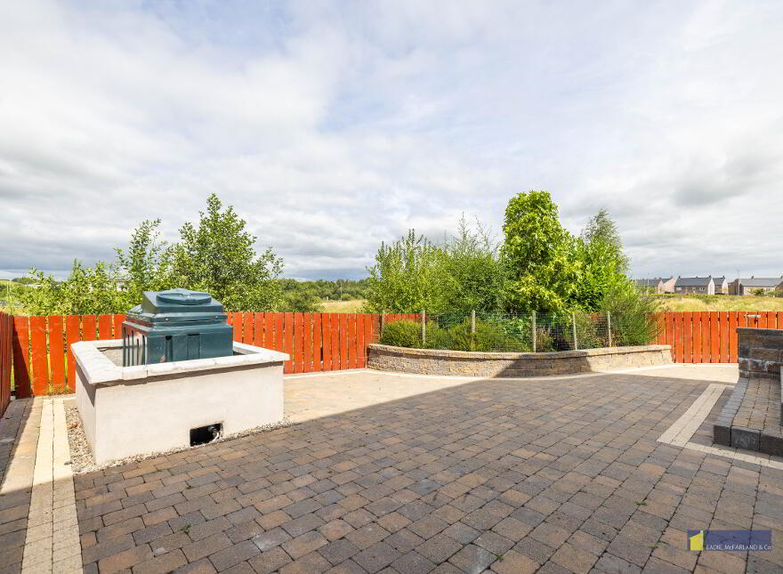 20 Drumclay Court, Enniskillen, BT74 6NS
