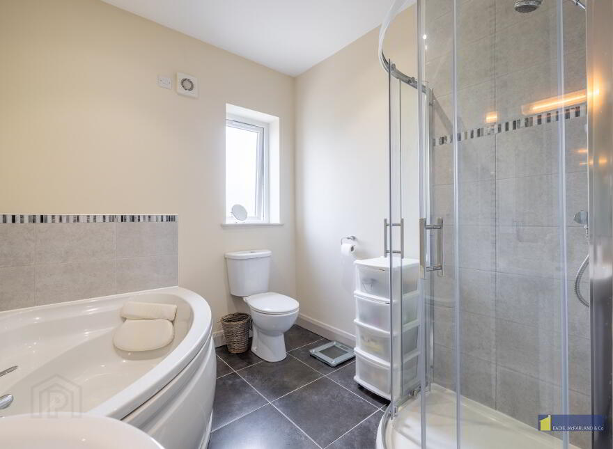 20 Drumclay Court, Enniskillen, BT74 6NS