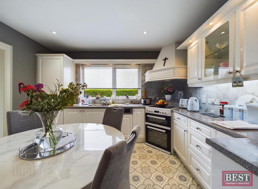 25 Ashbrook Mews, Newry, BT34 1SJ