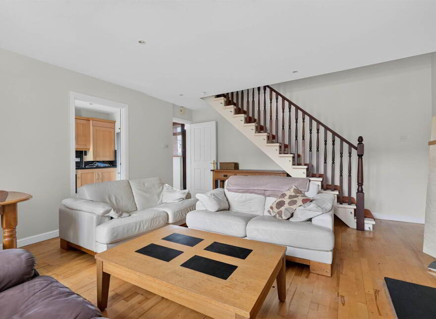 2 The Cloisters, Belfast, BT7 1GD