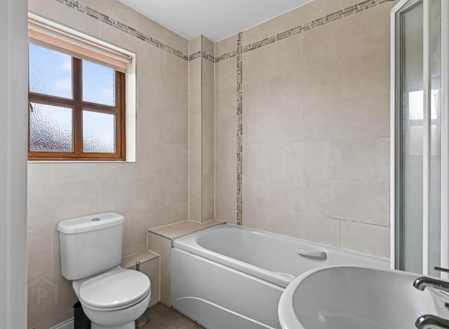 2 The Cloisters, Belfast, BT7 1GD