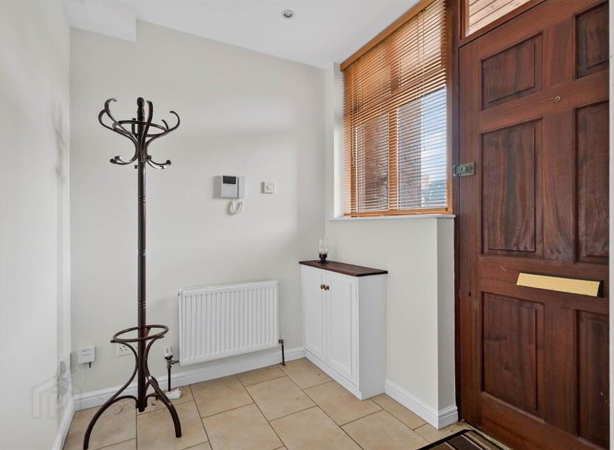 2 The Cloisters, Belfast, BT7 1GD