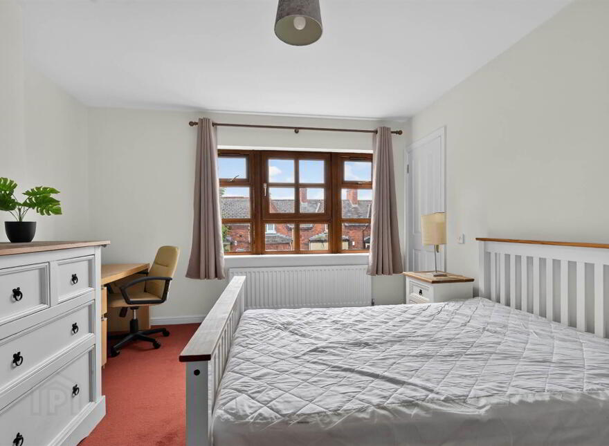 2 The Cloisters, Belfast, BT7 1GD