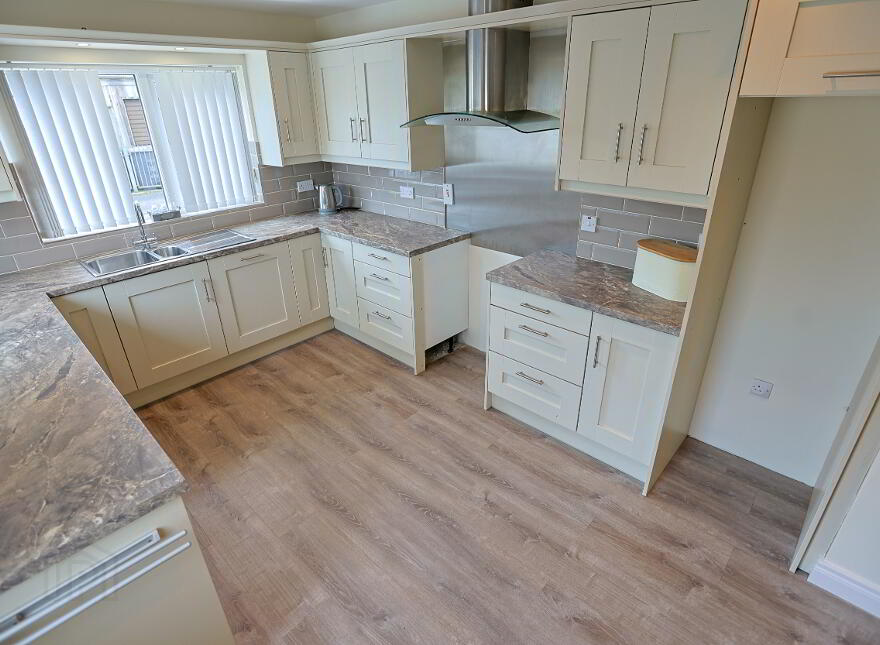 43 Clarendon Park, Magheralin, Craigavon, BT67 0RT