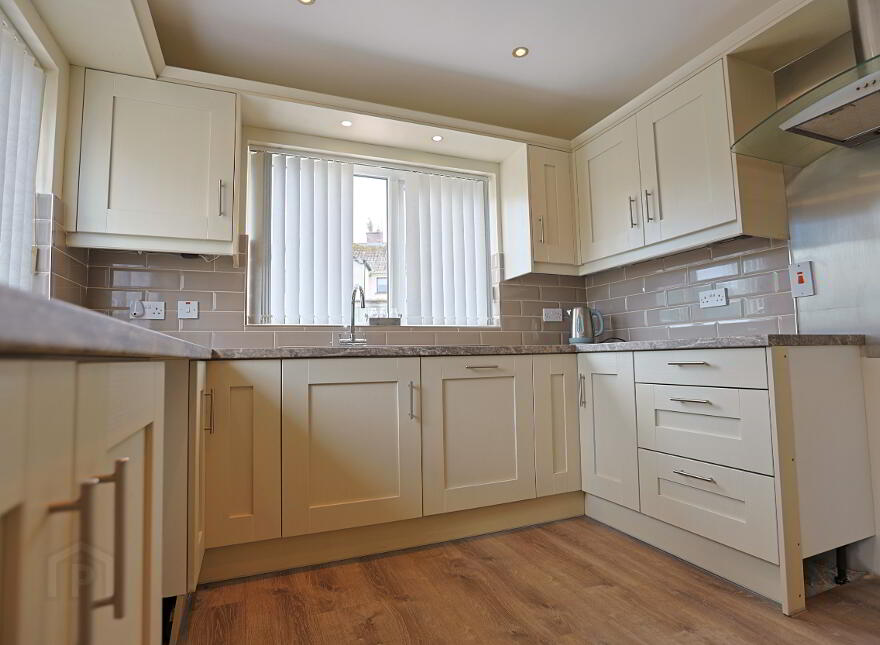 43 Clarendon Park, Magheralin, Craigavon, BT67 0RT