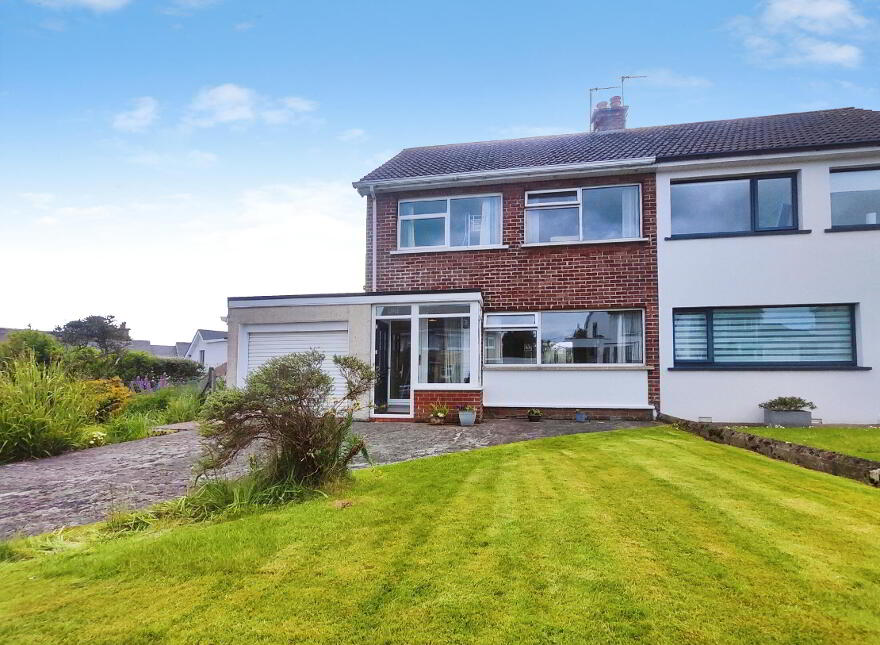 1 Seafield Park, Portstewart, BT55 7JU
