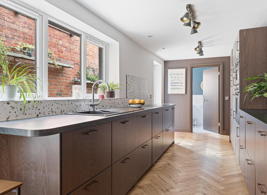 65 South Parade, Belfast, BT7 2GN