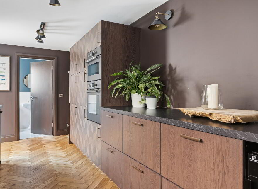 65 South Parade, Belfast, BT7 2GN