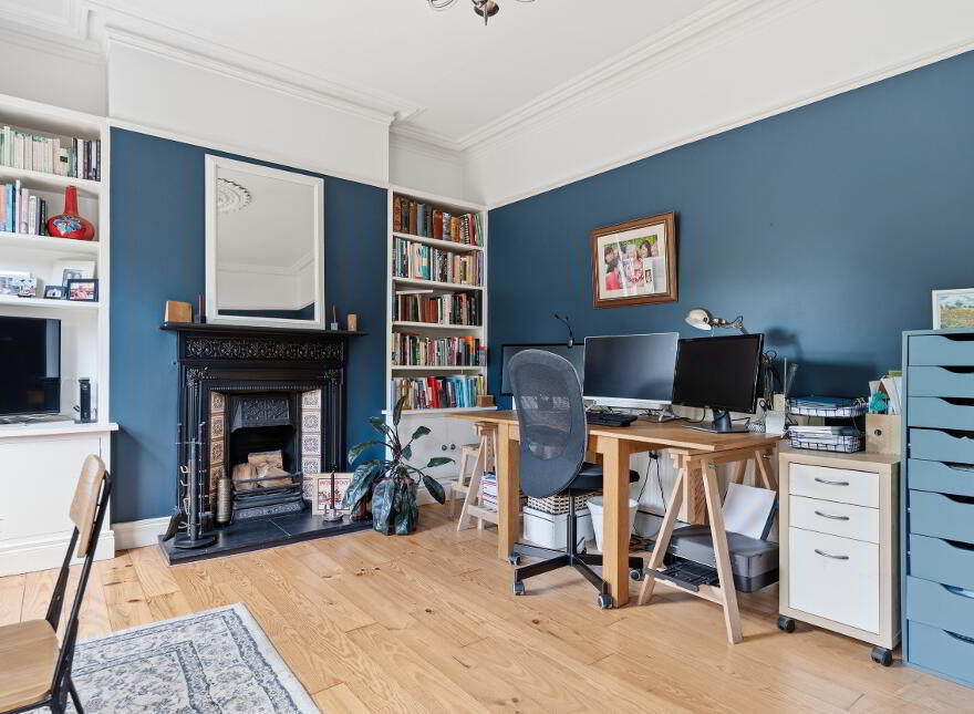 65 South Parade, Belfast, BT7 2GN