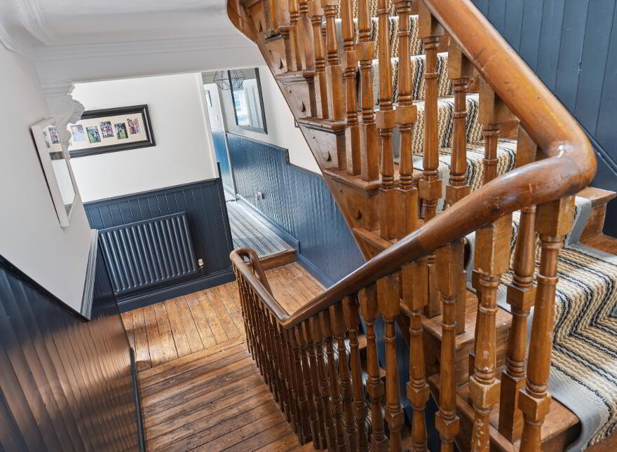 65 South Parade, Belfast, BT7 2GN
