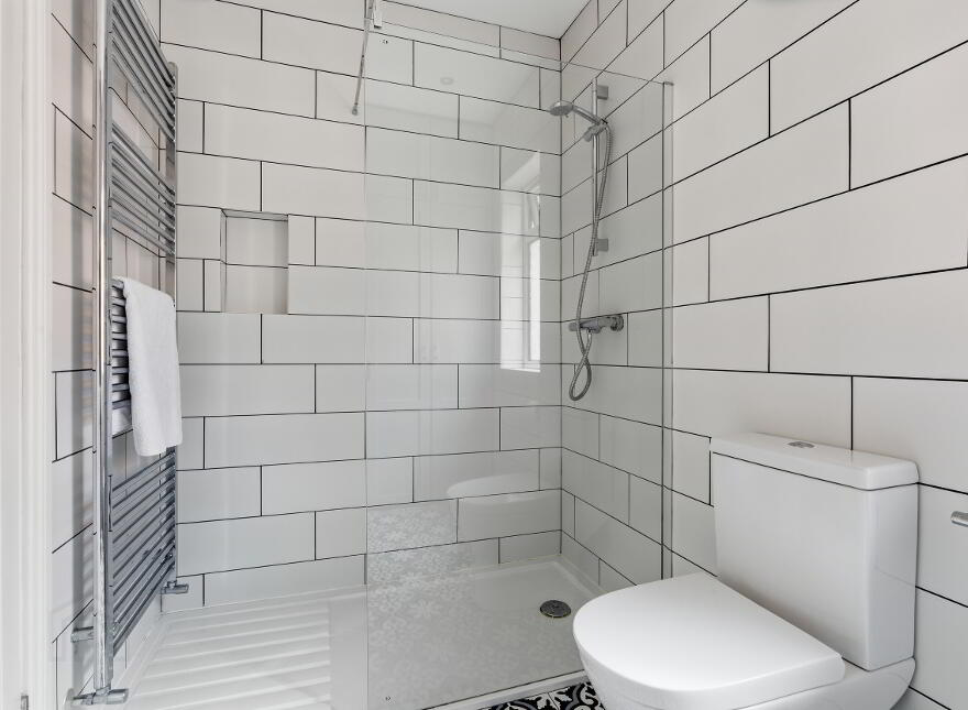 65 South Parade, Belfast, BT7 2GN