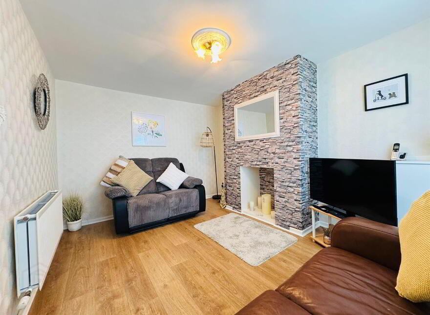 18 The Glade, Newtownabbey, BT36 5NW