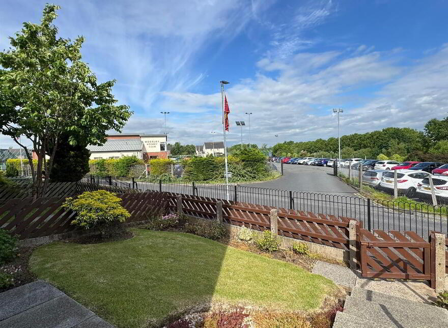 18 The Glade, Newtownabbey, BT36 5NW