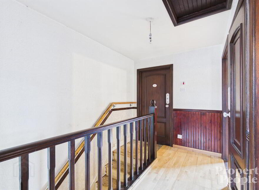 10 Iris Mews, Belfast, BT12 7HZ