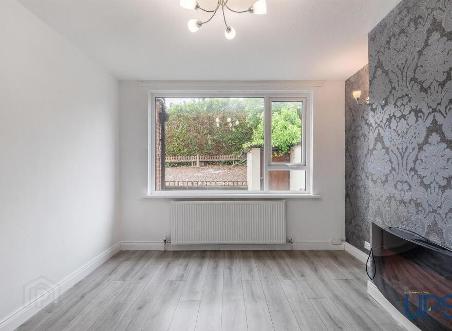 6 Gransha Rise, Glen Road, Belfast, BT11 8ES