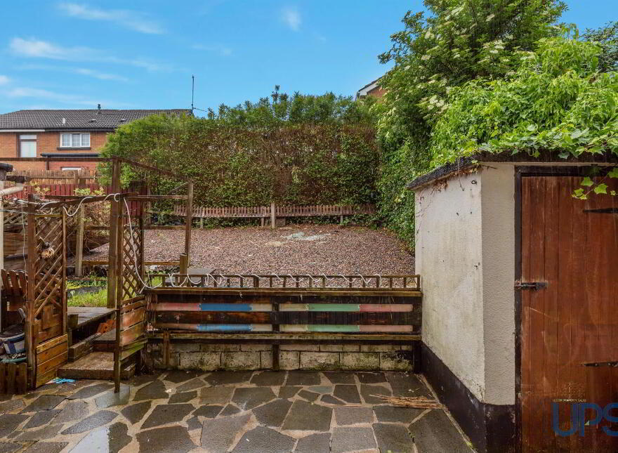 6 Gransha Rise, Glen Road, Belfast, BT11 8ES