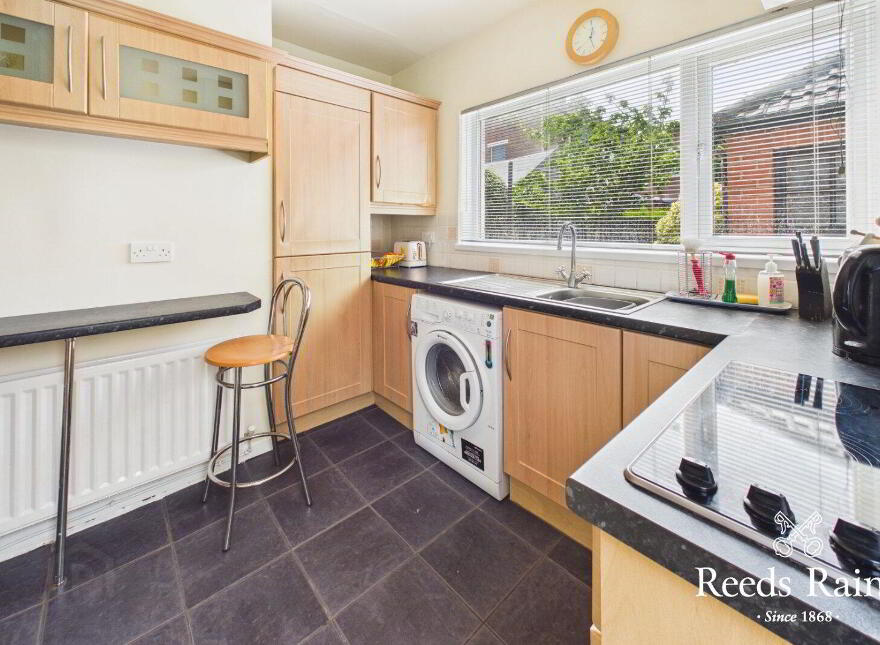 426 Antrim Road, Newtownabbey, BT36 5EJ
