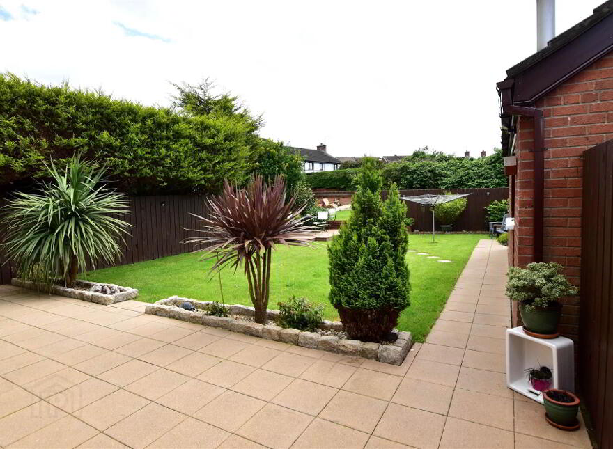 1 St Columbas Vale, Newtownards, BT23 8YZ