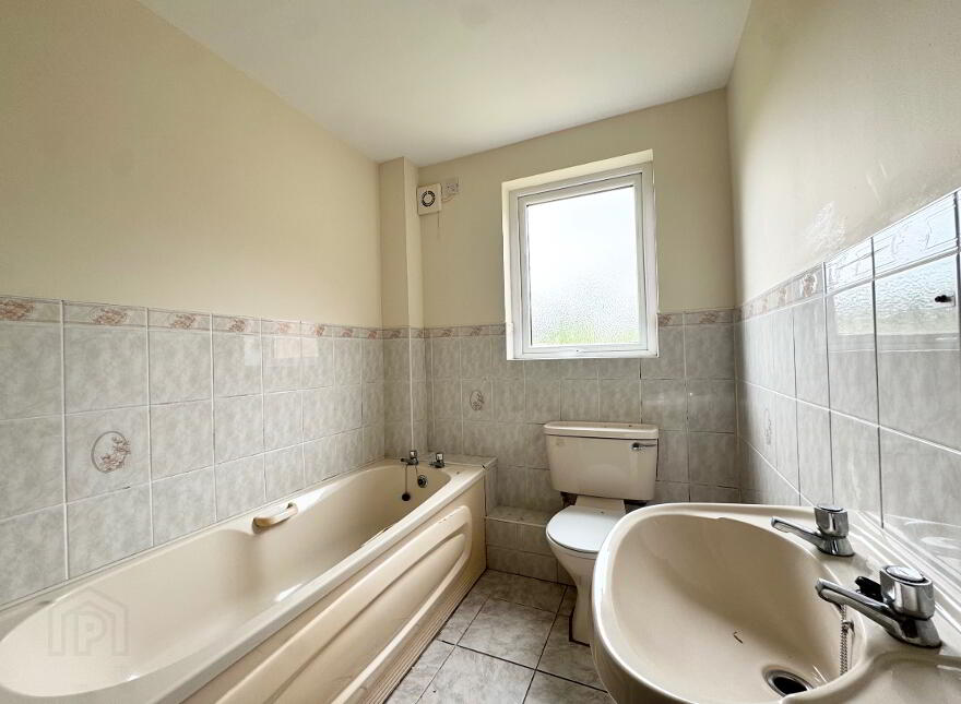3 Kingarve Court, Dungannon, BT71 6XQ
