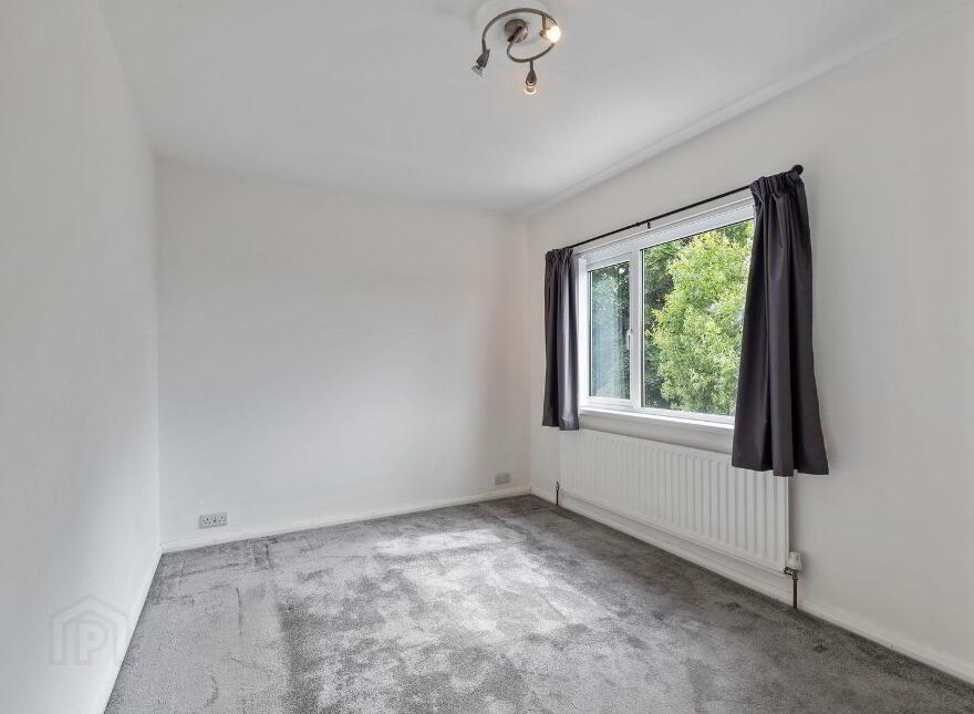 9 Albany Court, Bangor, BT19 6YJ
