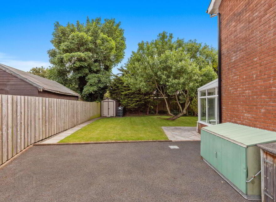 9 Albany Court, Bangor, BT19 6YJ