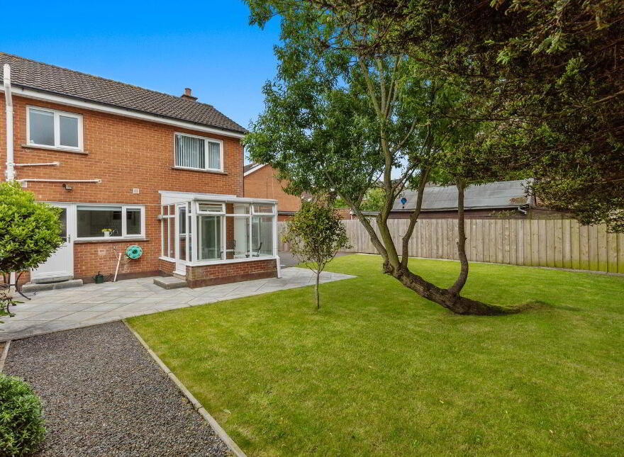 9 Albany Court, Bangor, BT19 6YJ