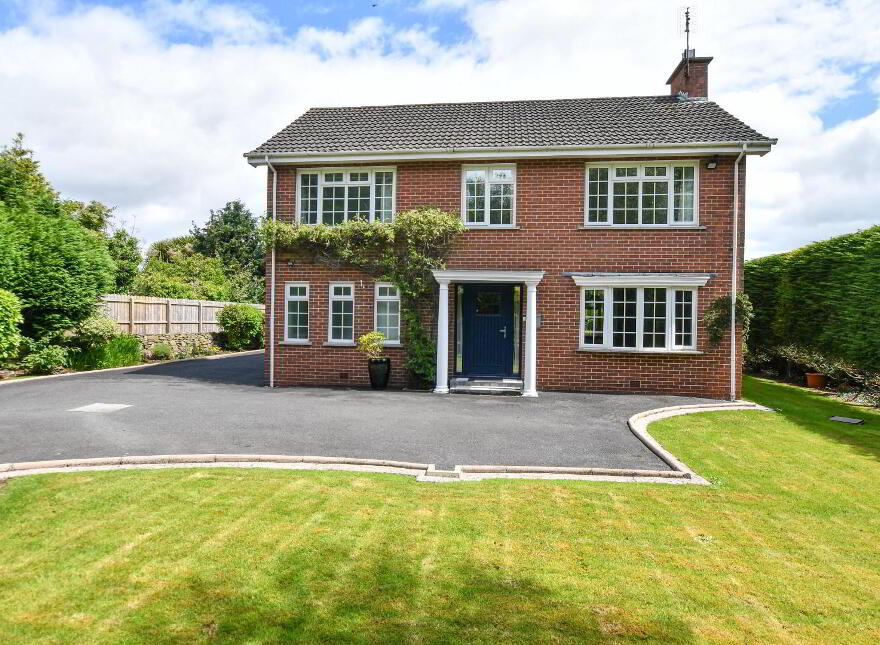 69 Crawfordsburn Road, Newtownards, BT23 4UH