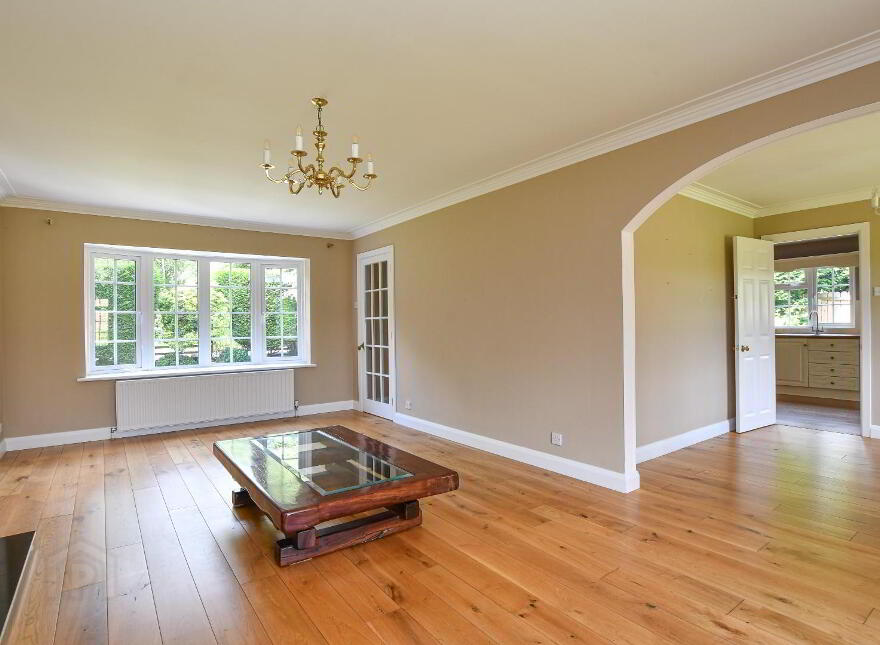 69 Crawfordsburn Road, Newtownards, BT23 4UH