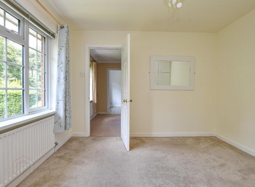 69 Crawfordsburn Road, Newtownards, BT23 4UH