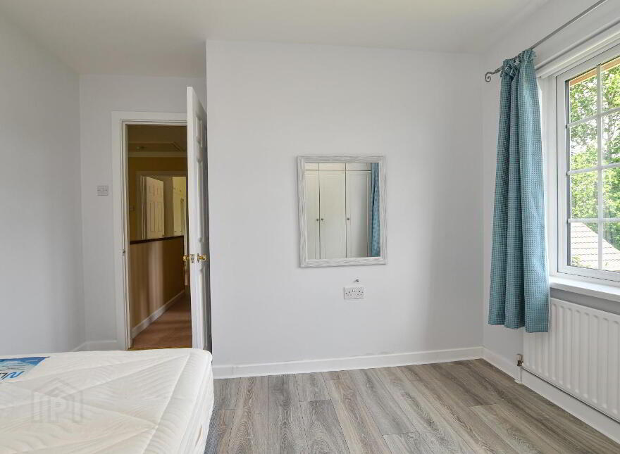 69 Crawfordsburn Road, Newtownards, BT23 4UH