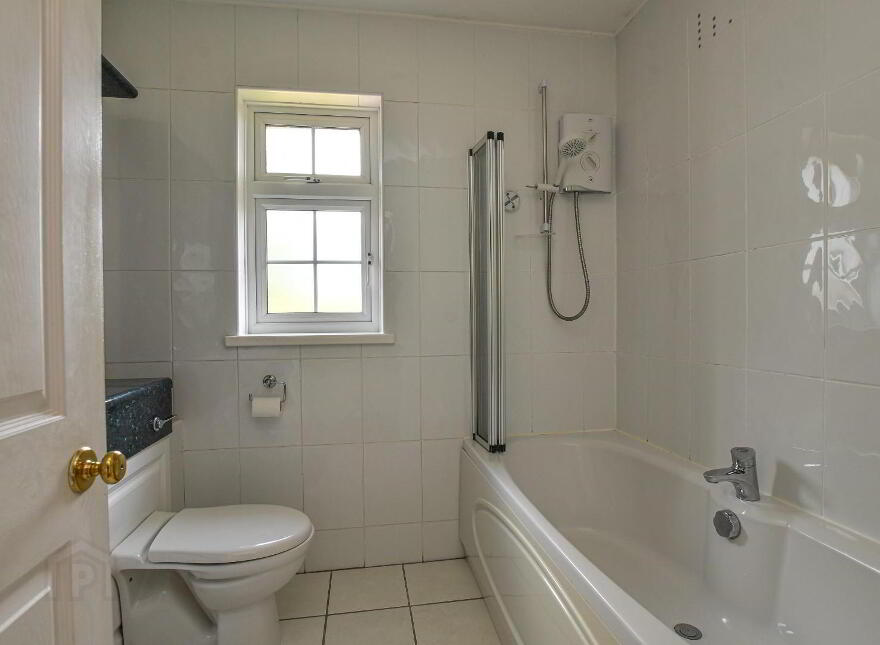 69 Crawfordsburn Road, Newtownards, BT23 4UH