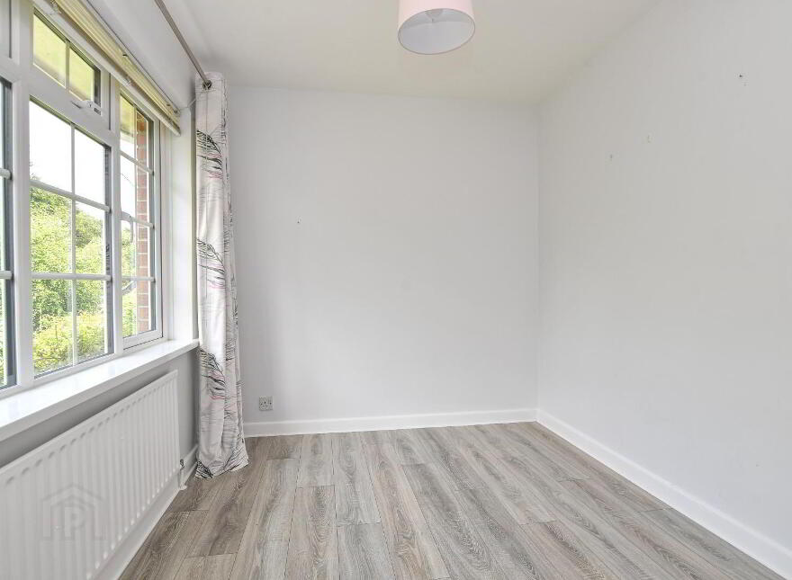 69 Crawfordsburn Road, Newtownards, BT23 4UH